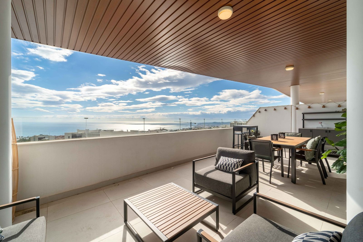 Appartement te koop in Fuengirola | 2 slaapkamers H5245396
