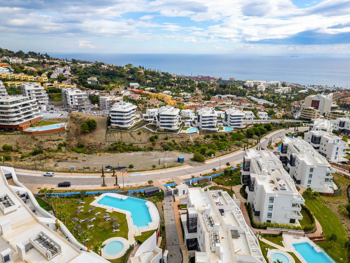 Appartement te koop in Fuengirola | 2 slaapkamers H5245396