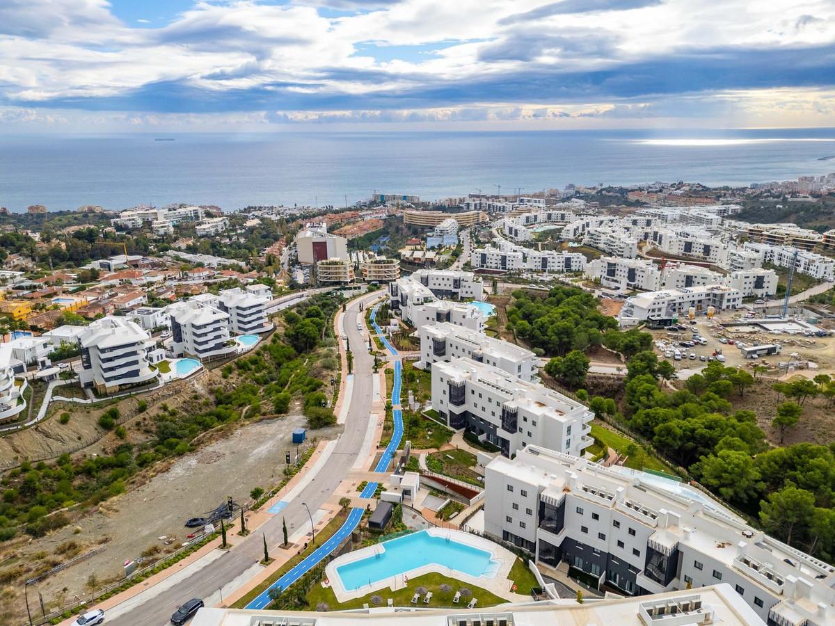 Appartement te koop in Fuengirola | 2 slaapkamers H5245396