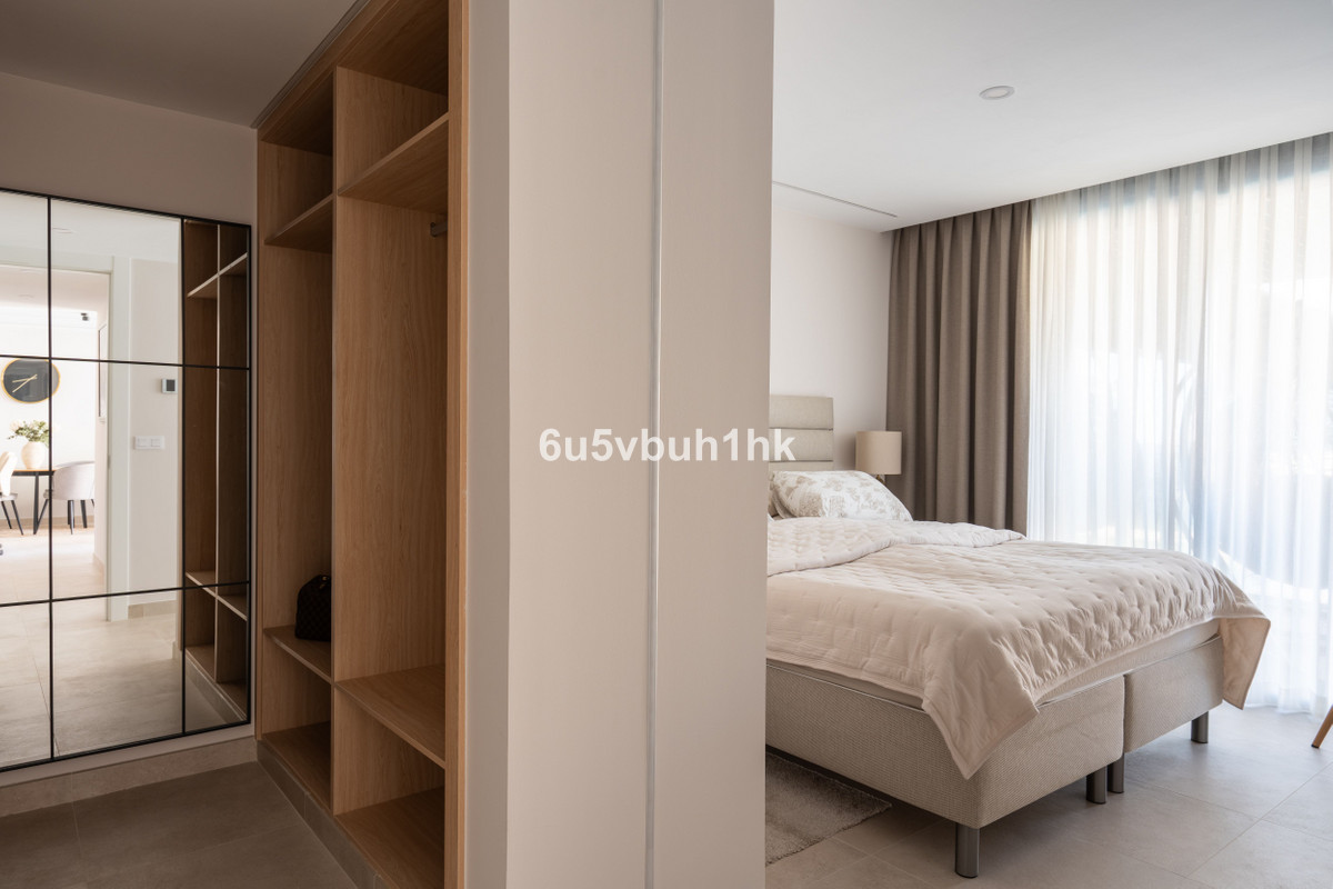 Appartement te koop in Fuengirola | 2 slaapkamers H5245942