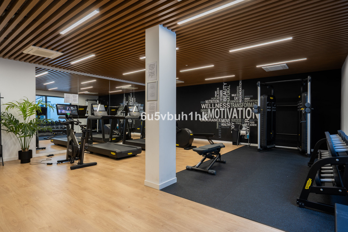 Appartement te koop in Fuengirola | 2 slaapkamers H5245942