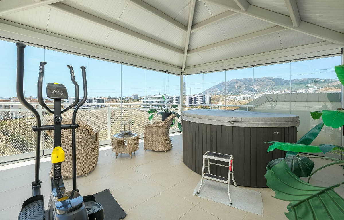 Penthouse te koop in Fuengirola | 3 slaapkamers H5250712