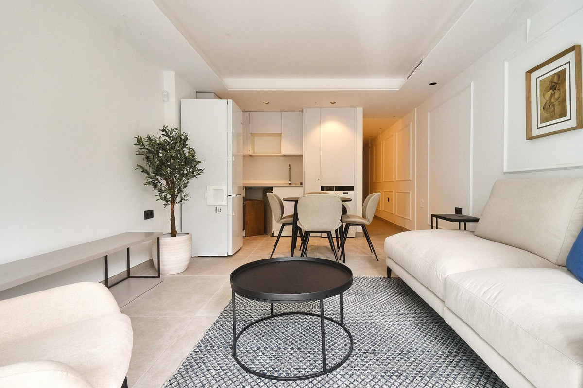 Appartement te koop in Fuengirola | 2 slaapkamers H5251030