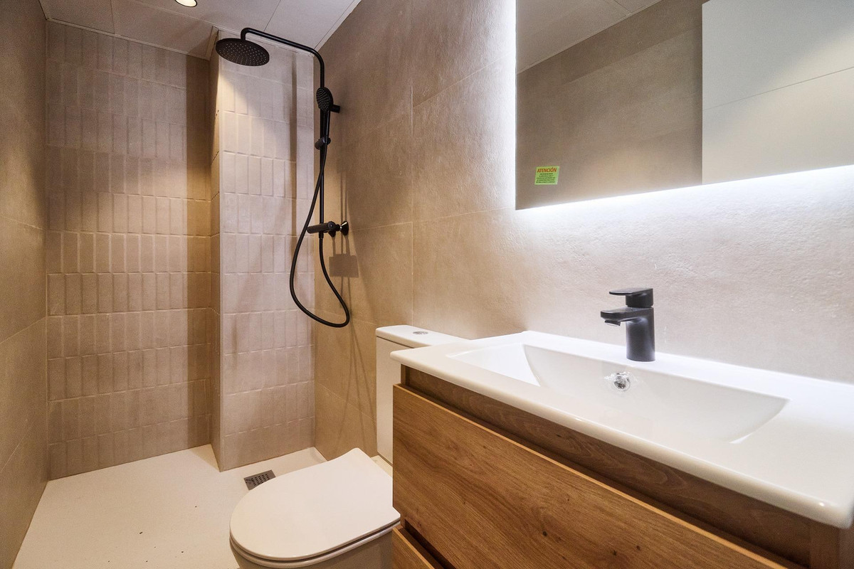 Appartement te koop in Fuengirola | 2 slaapkamers H5251030