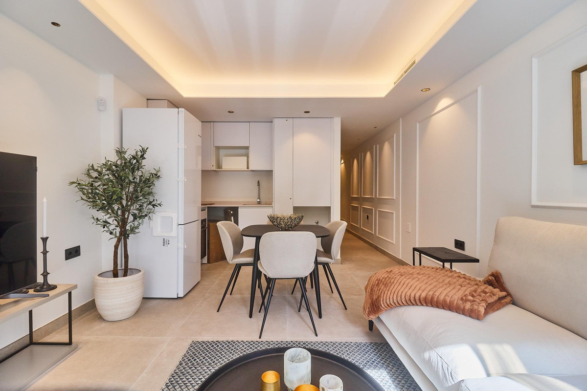 Appartement te koop in Fuengirola | 2 slaapkamers H5251030