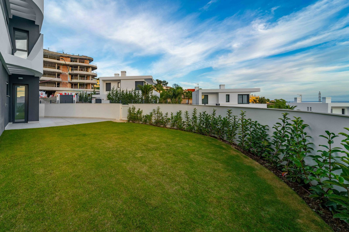 Appartement te koop in Fuengirola | 2 slaapkamers H5251387