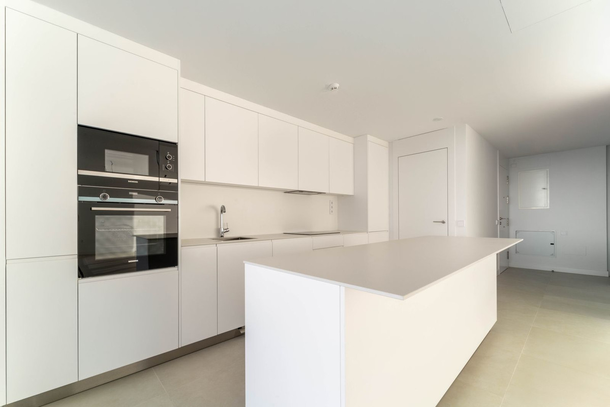 Appartement te koop in Fuengirola | 2 slaapkamers H5251387