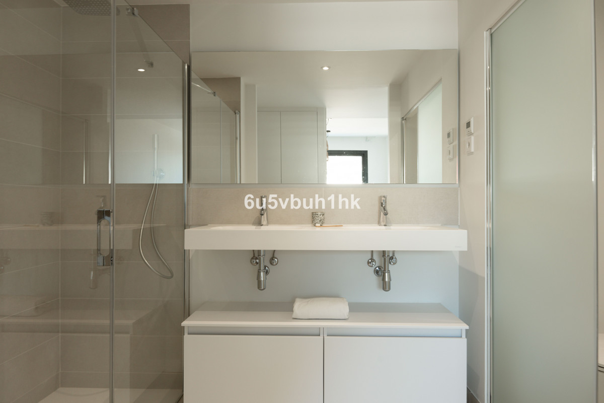 Penthouse te koop in Fuengirola | 2 slaapkamers H5253835