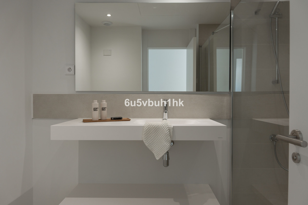 Penthouse te koop in Fuengirola | 2 slaapkamers H5253835