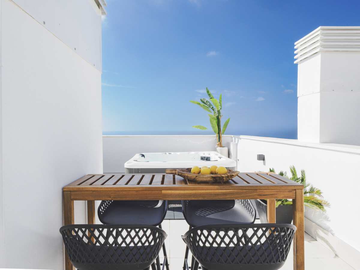 Property main view 75