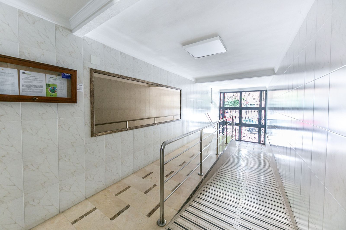 Appartement te koop in Fuengirola | 3 slaapkamers H5257087