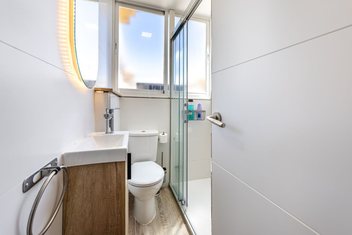 Appartement te koop in Fuengirola | 2 slaapkamers H5258728