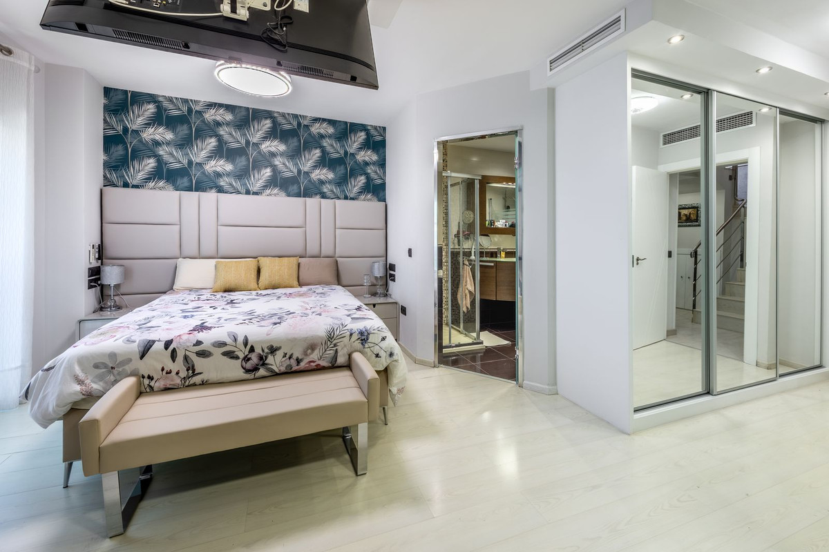 Appartement te koop in Fuengirola | 2 slaapkamers H5258728