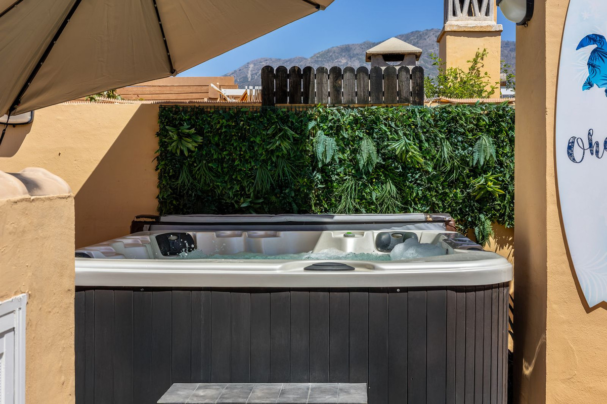 Appartement te koop in Fuengirola | 2 slaapkamers H5258728