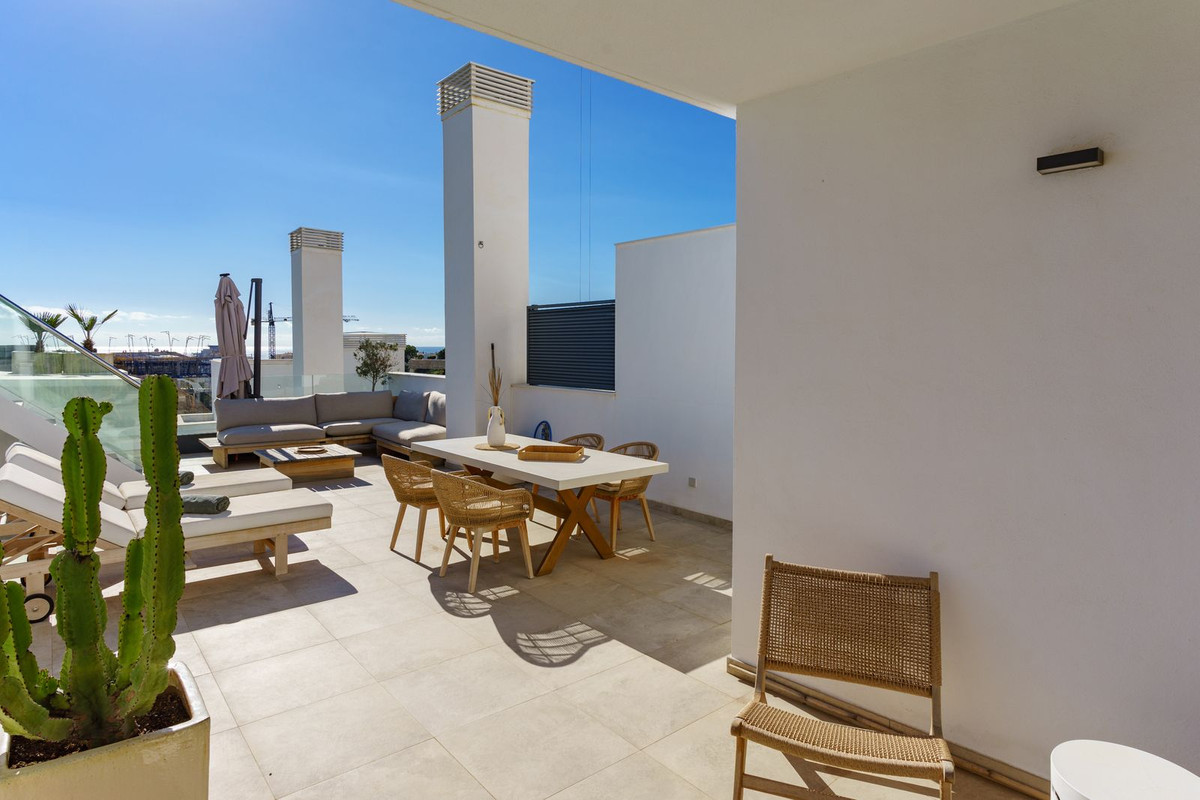 Penthouse te koop in Fuengirola | 2 slaapkamers H5259538