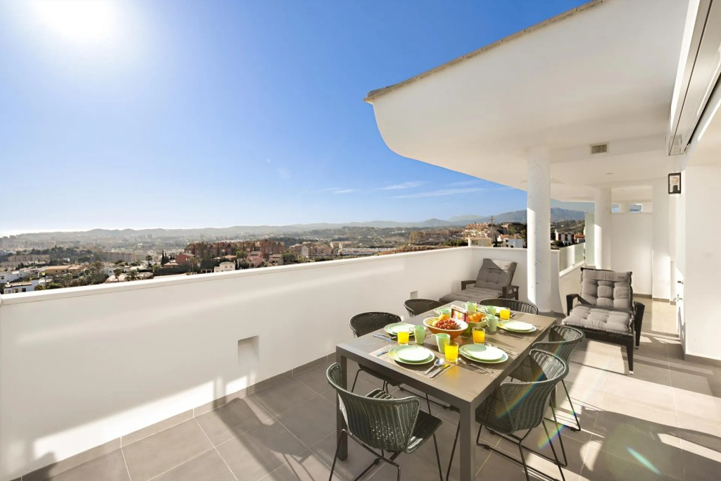 Appartement te koop in Fuengirola | 3 slaapkamers H5261233