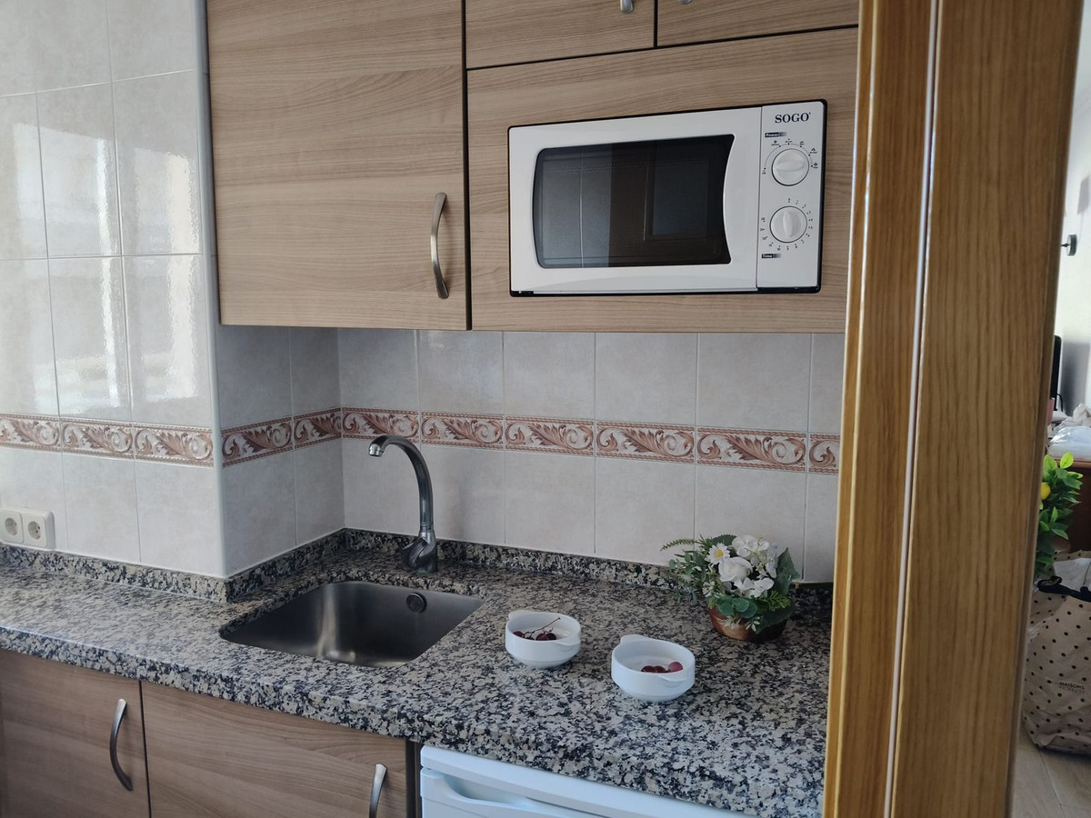 Appartement te koop in Fuengirola | 2 slaapkamers H5264788