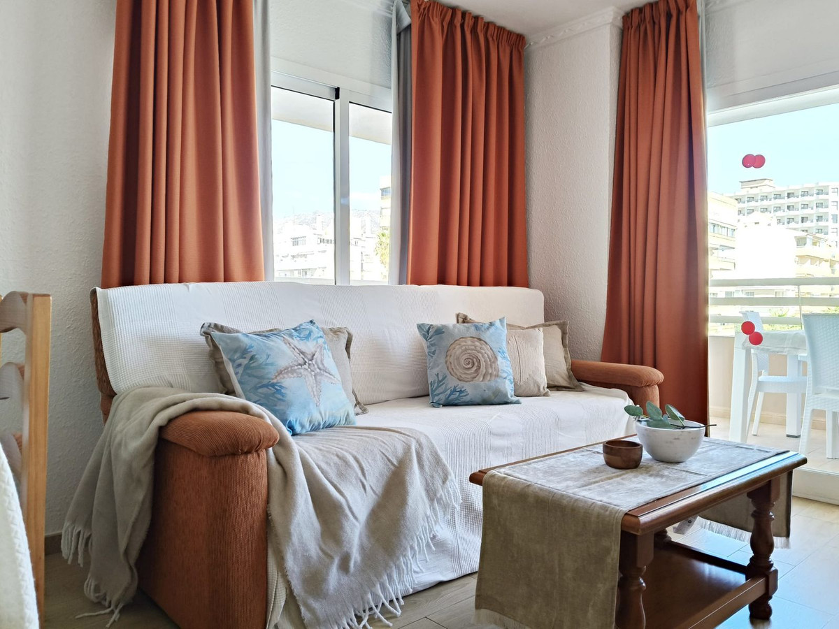 Appartement te koop in Fuengirola | 2 slaapkamers H5264788