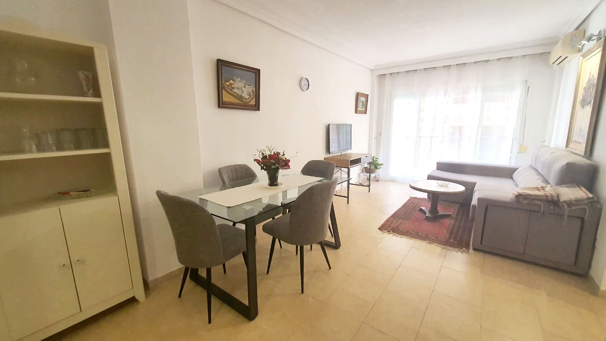 Appartement te koop in Fuengirola | 3 slaapkamers H5264929