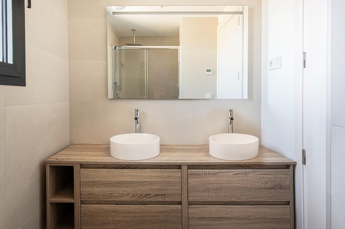 Appartement te koop in Fuengirola | 3 slaapkamers H5283220