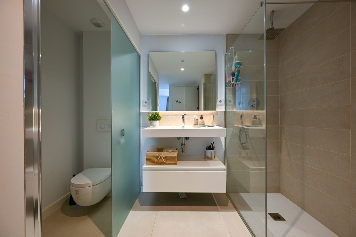 Appartement te koop in Fuengirola | 2 slaapkamers H5283661