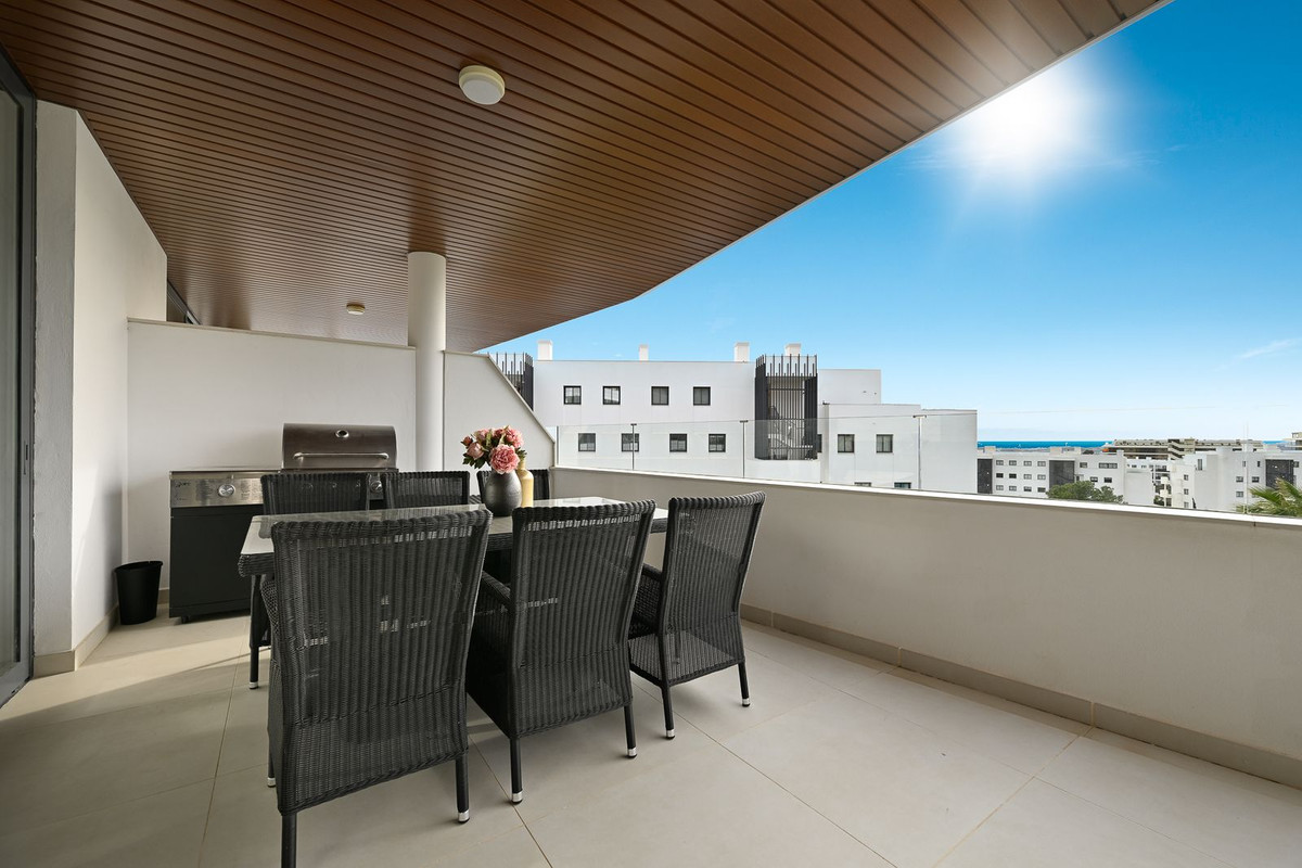 Appartement te koop in Fuengirola | 2 slaapkamers H5283661