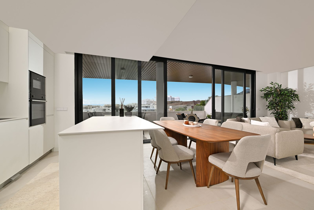 Appartement te koop in Fuengirola | 2 slaapkamers H5283661