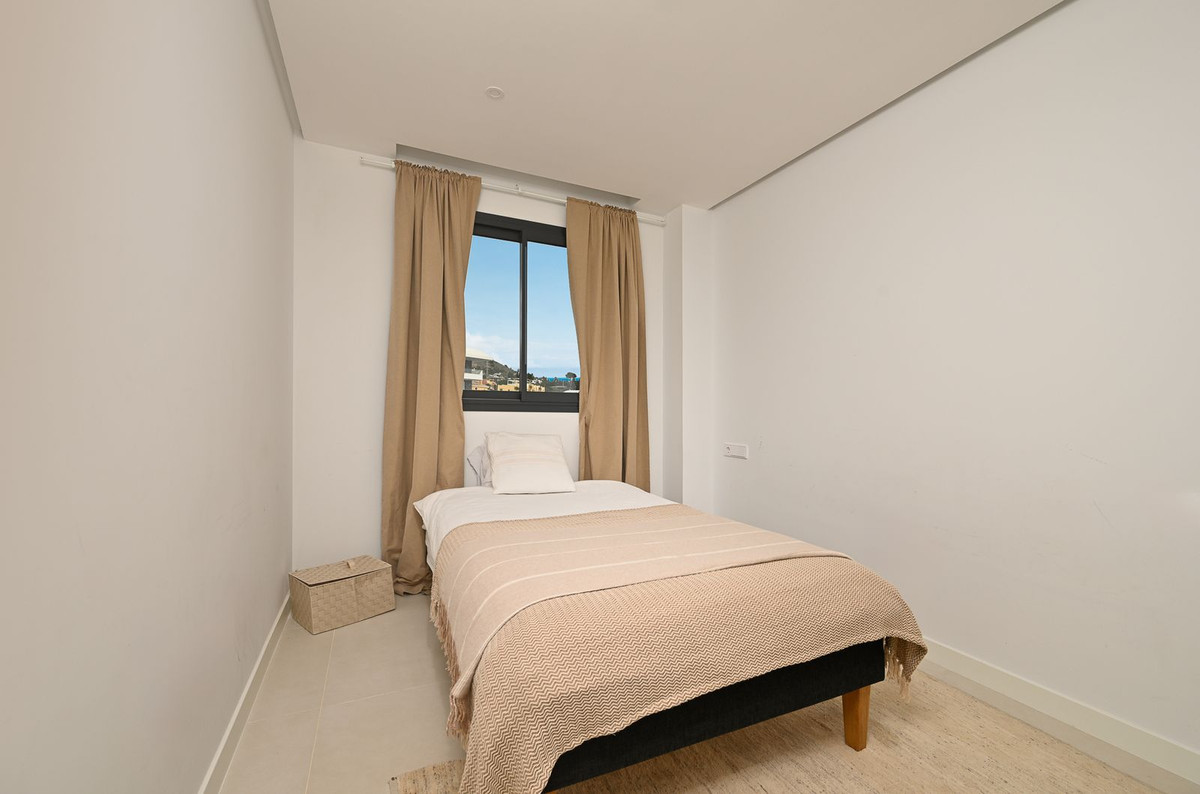 Appartement te koop in Fuengirola | 2 slaapkamers H5283661