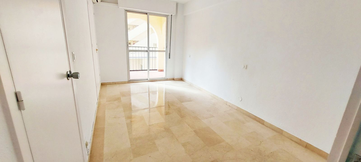 Appartement te koop in Fuengirola | 3 slaapkamers H5283736