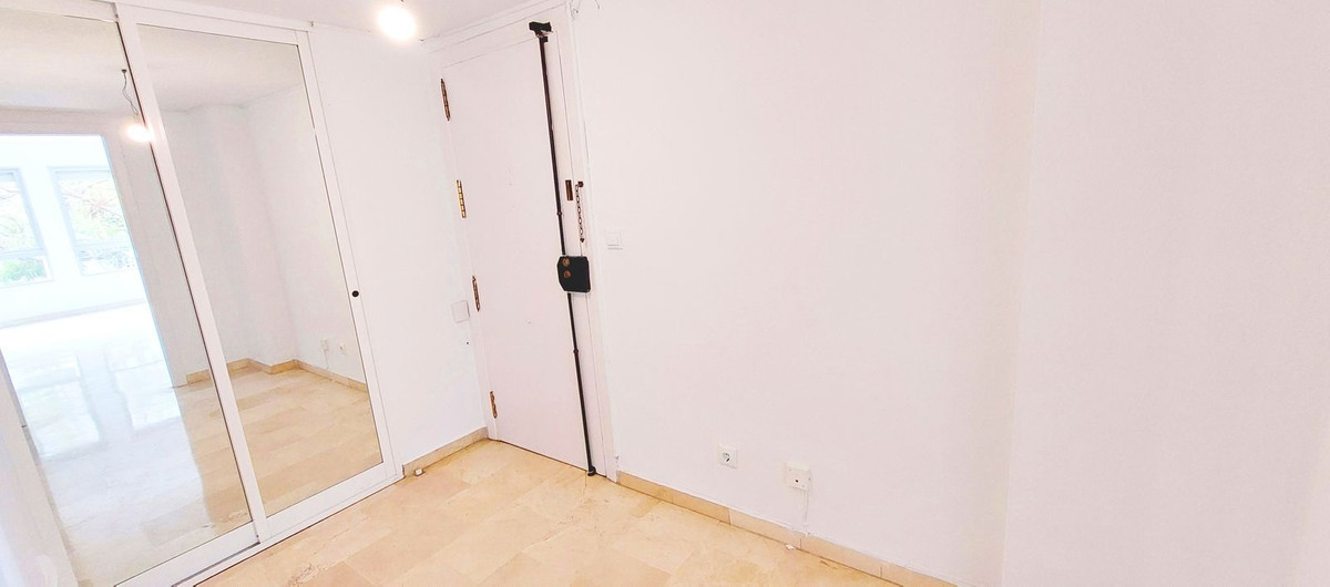 Appartement te koop in Fuengirola | 3 slaapkamers H5283736