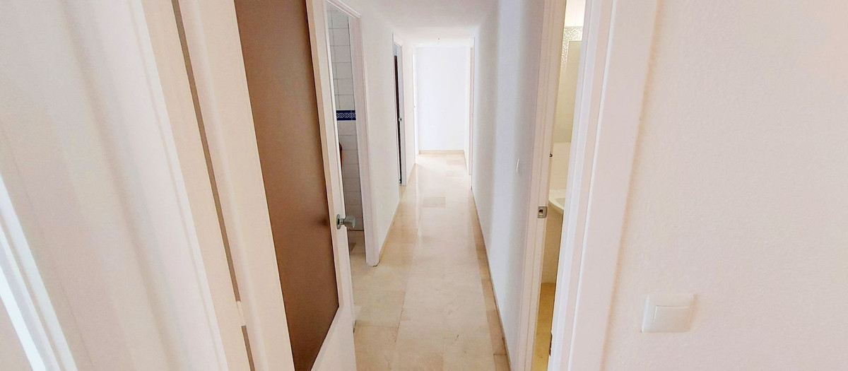 Appartement te koop in Fuengirola | 3 slaapkamers H5283736