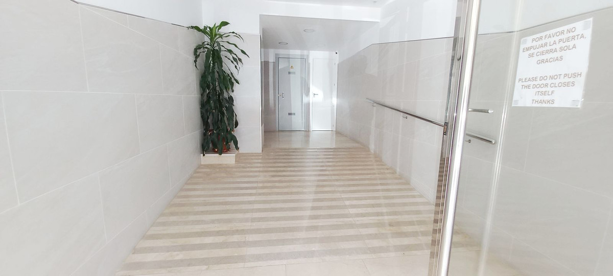 Appartement te koop in Fuengirola | 3 slaapkamers H5283736
