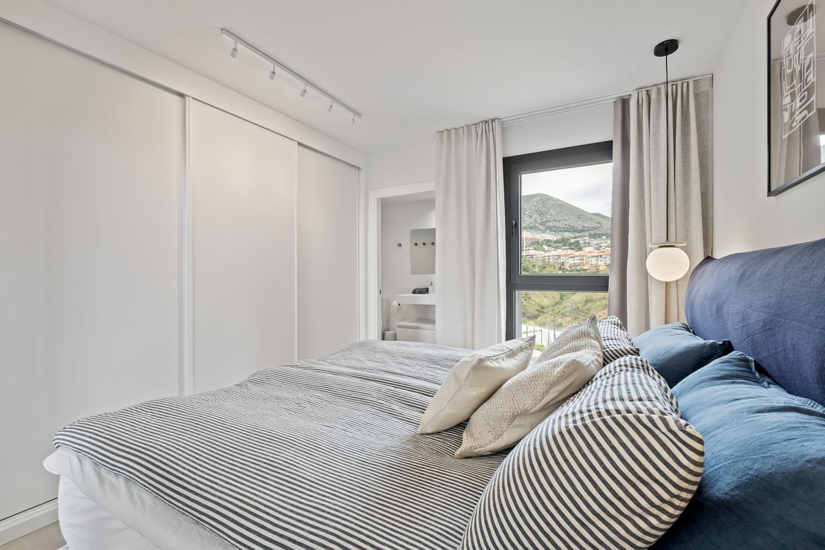 Appartement te koop in Fuengirola | 2 slaapkamers H5283874