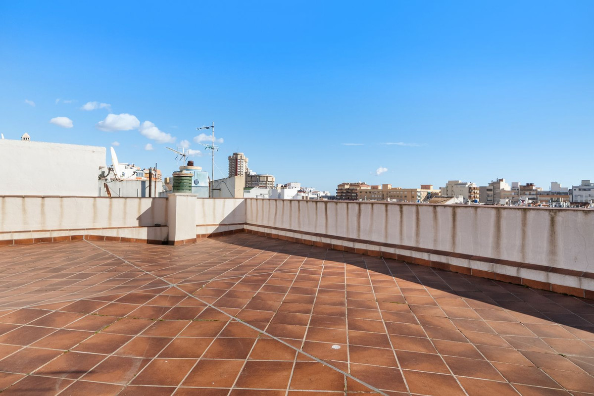 Appartement te koop in Fuengirola | 2 slaapkamers H5286382