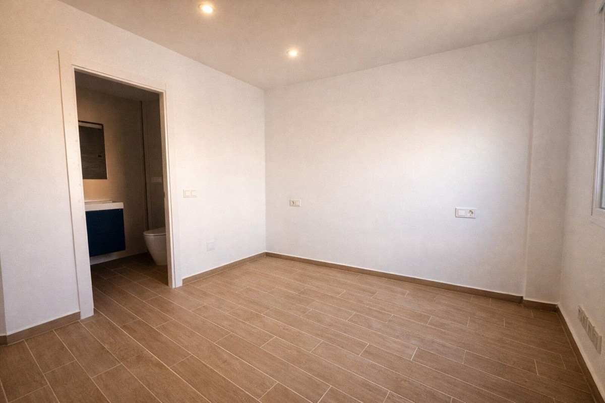 Appartement te koop in Fuengirola | 3 slaapkamers H5286388