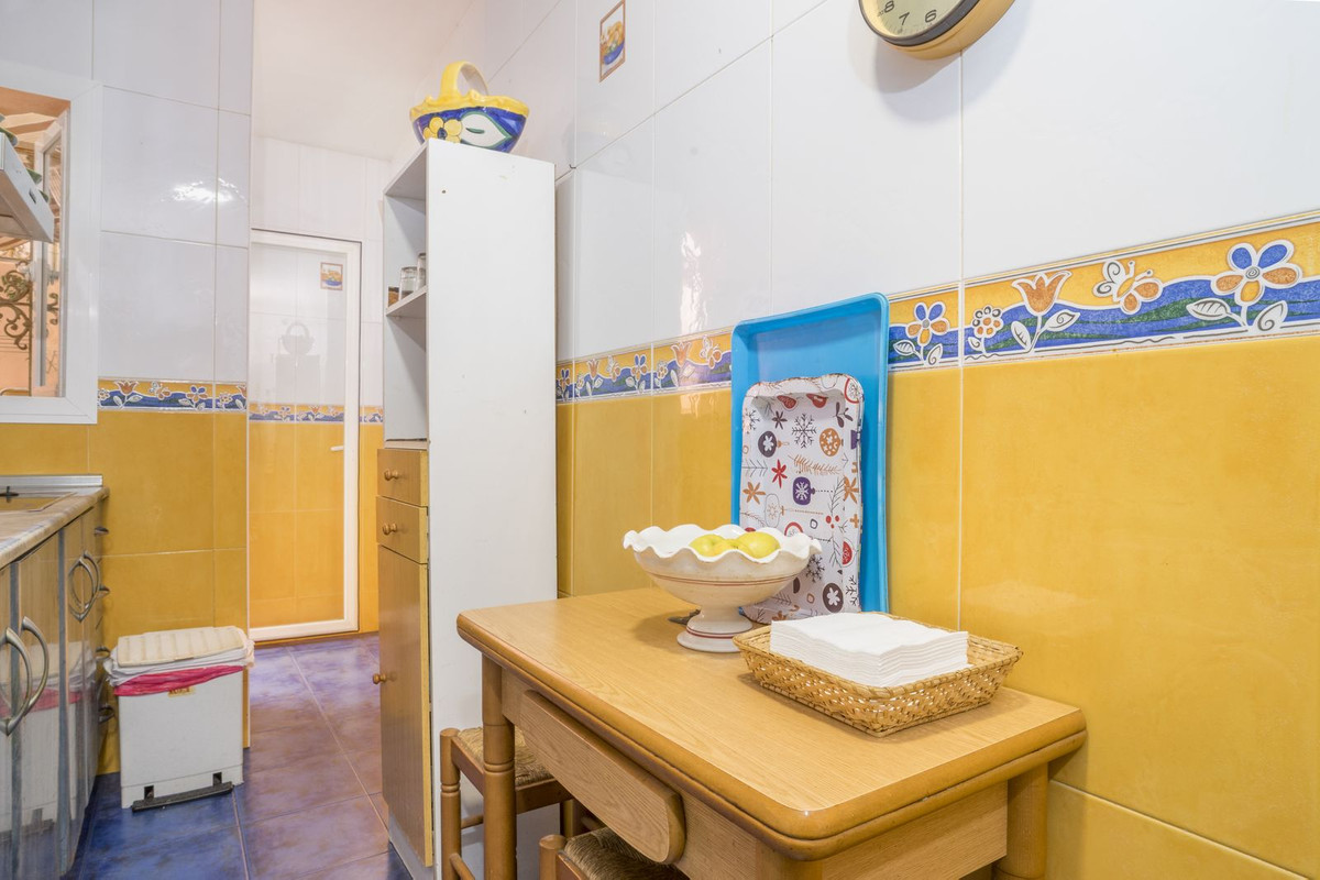 Appartement te koop in Fuengirola | 2 slaapkamers H5286466