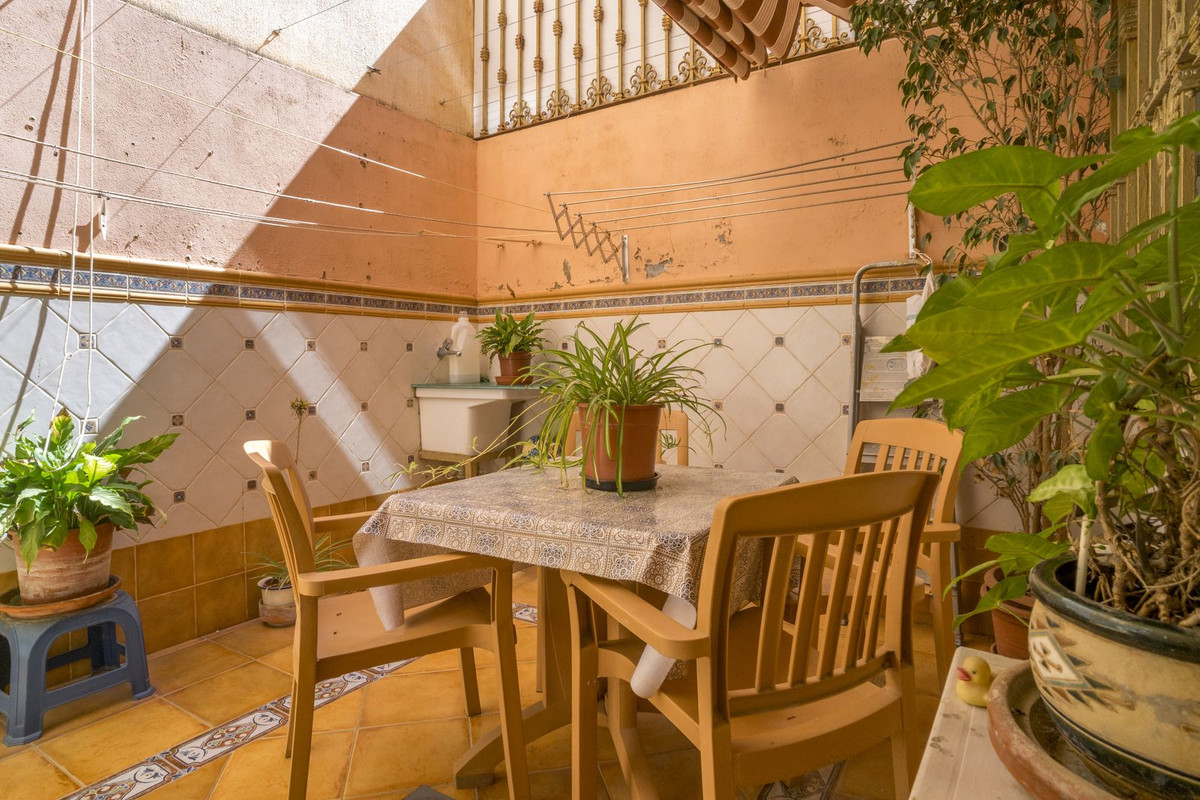 Appartement te koop in Fuengirola | 2 slaapkamers H5286466