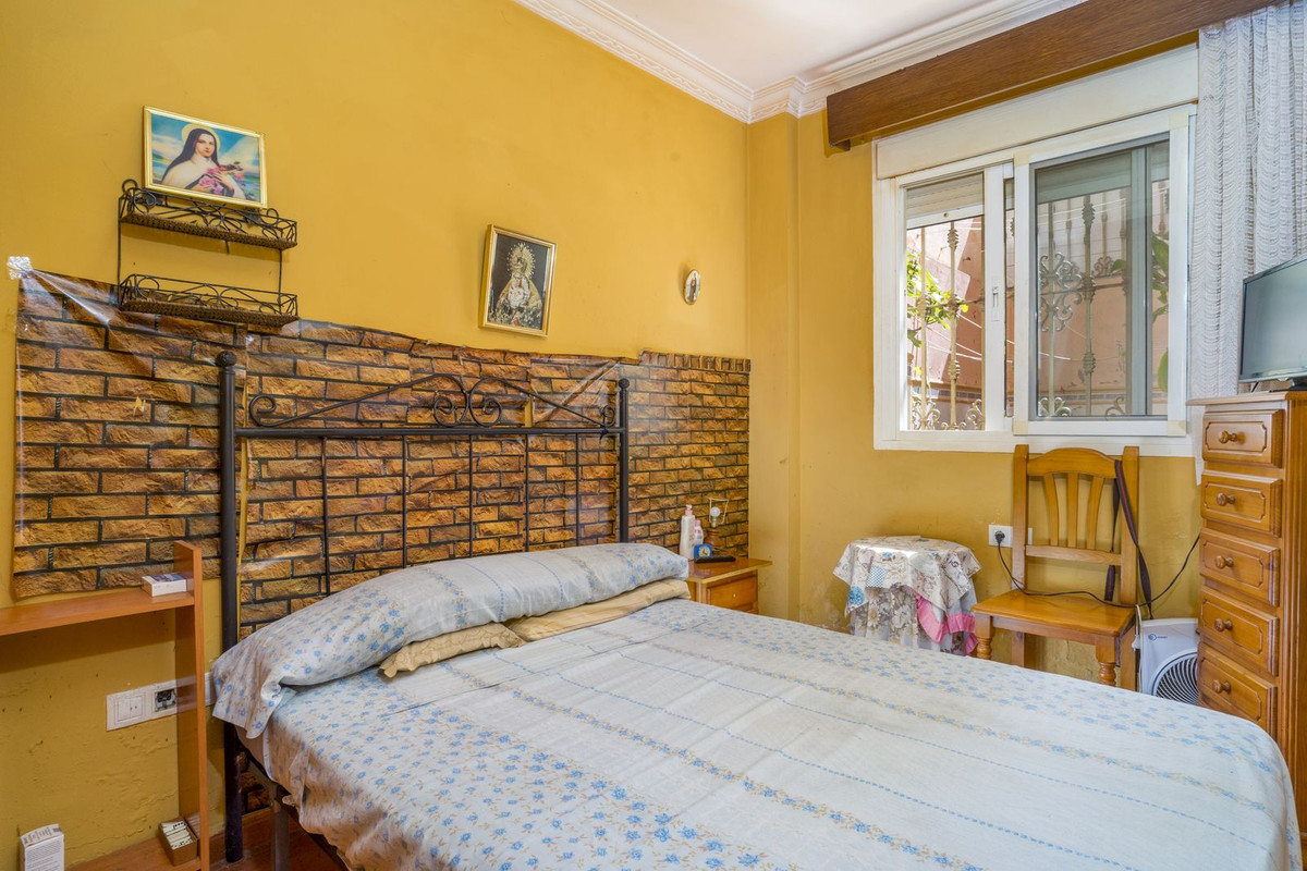 Appartement te koop in Fuengirola | 2 slaapkamers H5286466