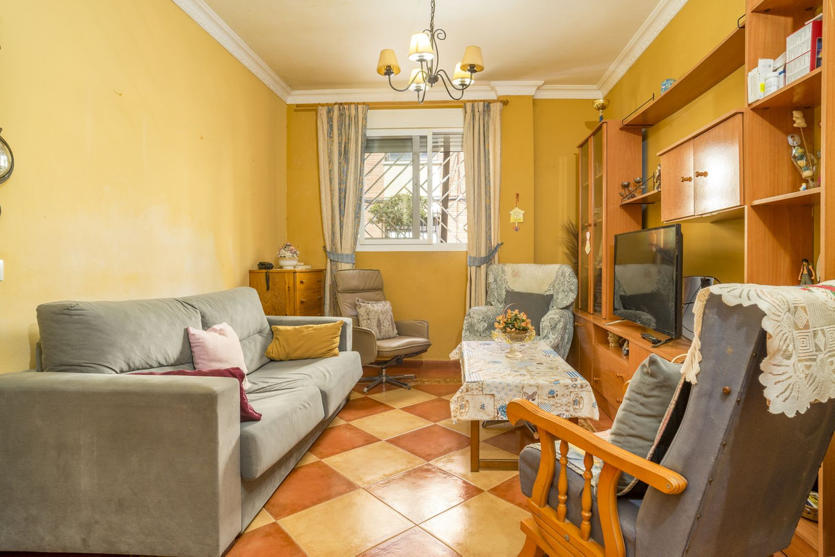 Appartement te koop in Fuengirola | 2 slaapkamers H5286466