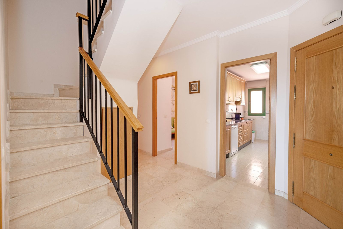 Appartement te koop in Fuengirola | 4 slaapkamers H5286964
