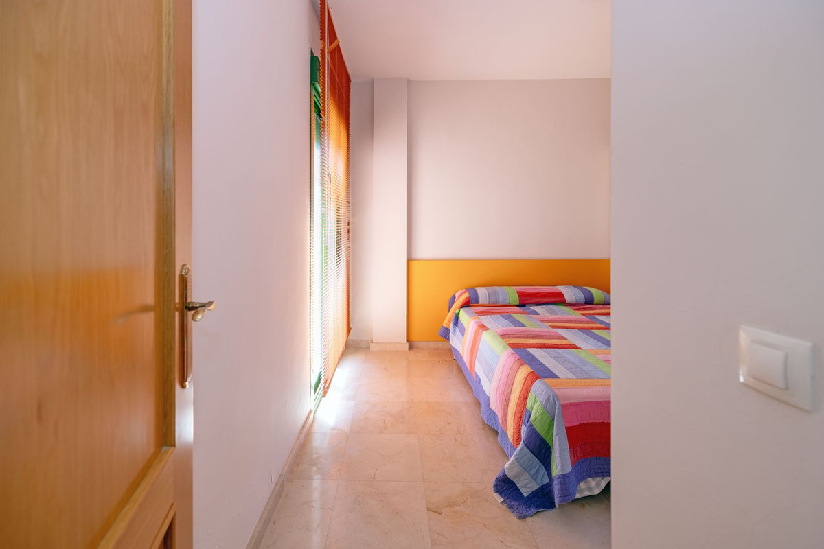 Appartement te koop in Fuengirola | 4 slaapkamers H5286964