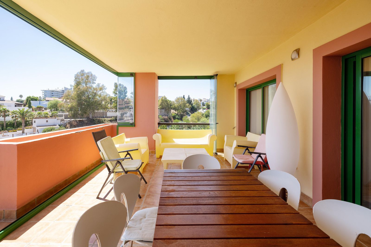 Appartement te koop in Fuengirola | 4 slaapkamers H5286964