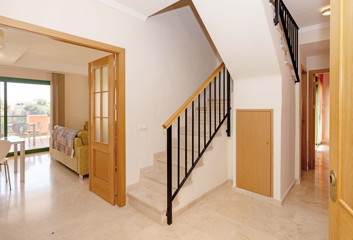Appartement te koop in Fuengirola | 4 slaapkamers H5286964