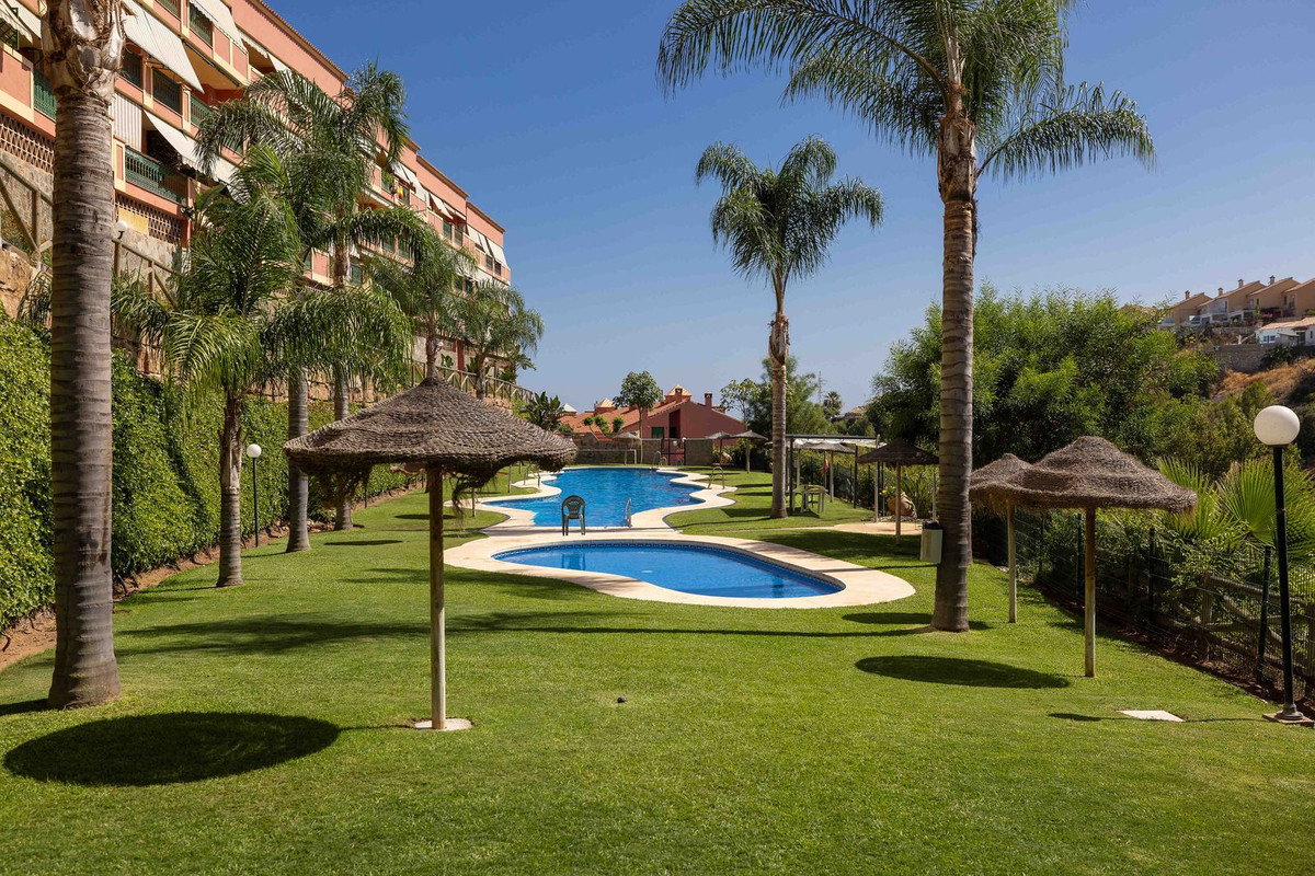 Appartement te koop in Fuengirola | 4 slaapkamers H5286964