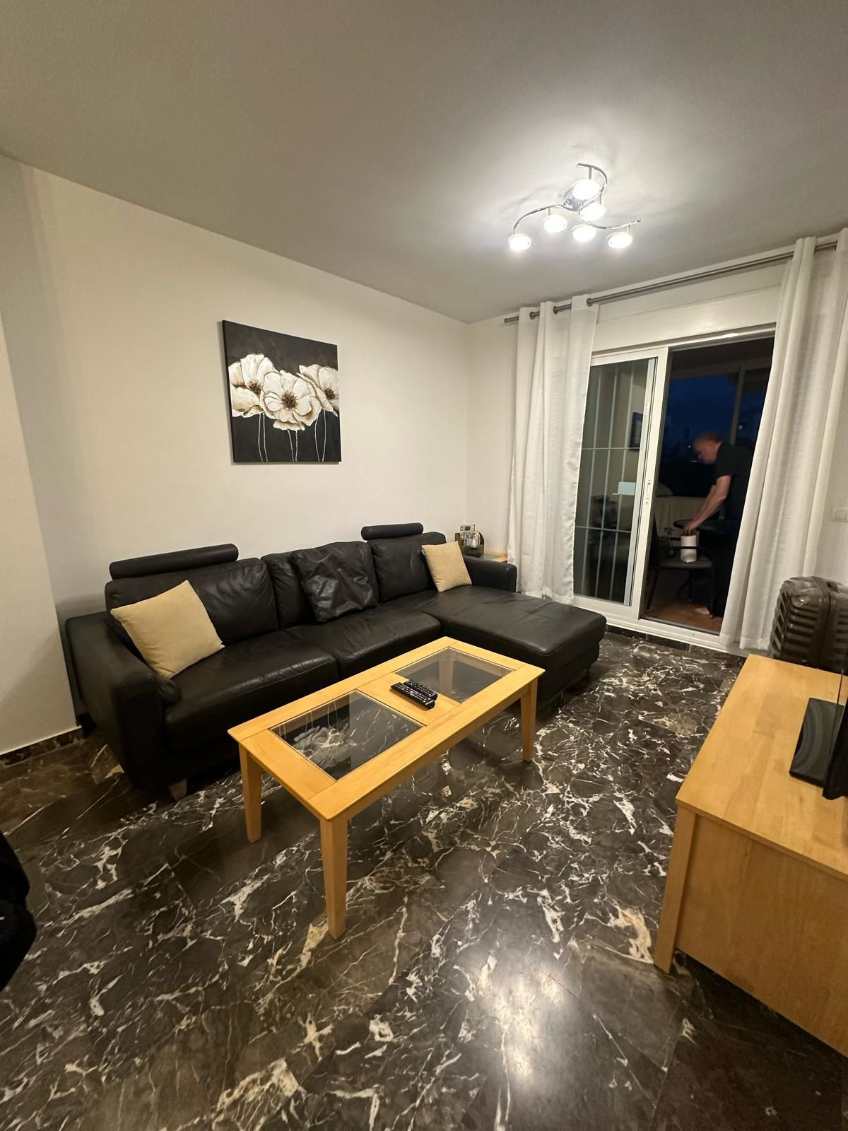 Appartement te koop in Fuengirola | 2 slaapkamers H5287285