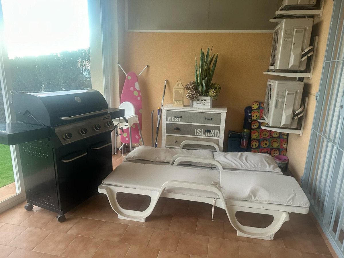 Appartement te koop in Fuengirola | 2 slaapkamers H5287285