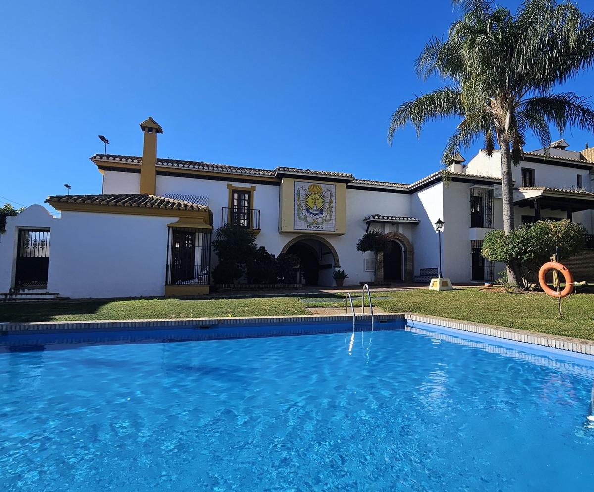 Penthouse te koop in Fuengirola | 4 slaapkamers H5288638