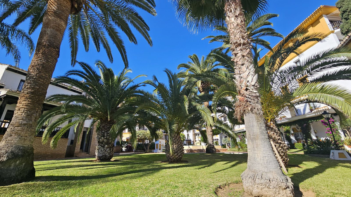 Penthouse te koop in Fuengirola | 4 slaapkamers H5288638