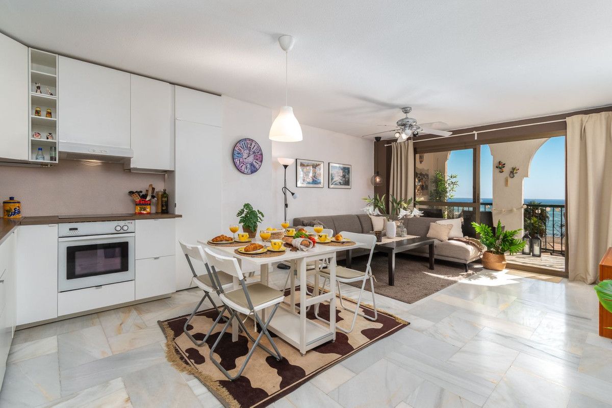 Appartement te koop in Fuengirola | 3 slaapkamers H5288890