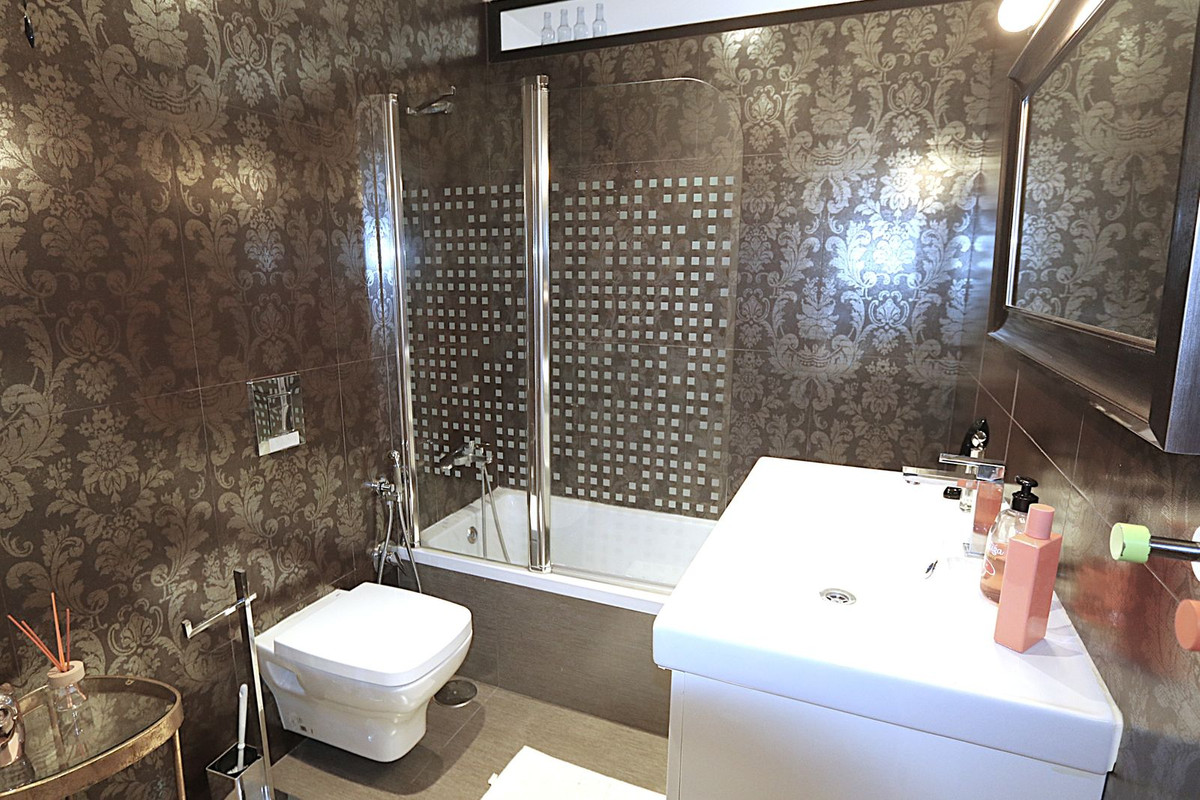 Appartement te koop in Fuengirola | 3 slaapkamers H5292679